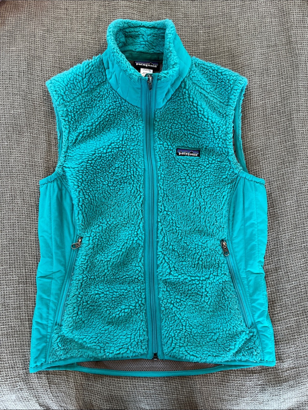 Patagonia Bright Teal Sherpa Fleece Vest